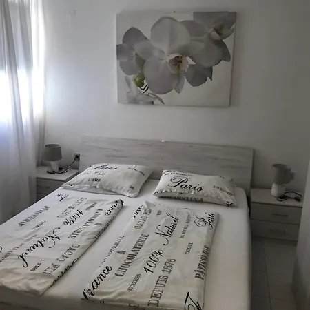 Gvarda Apartamento Umago