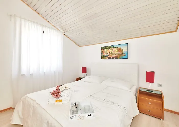 Appartement Gvarda *